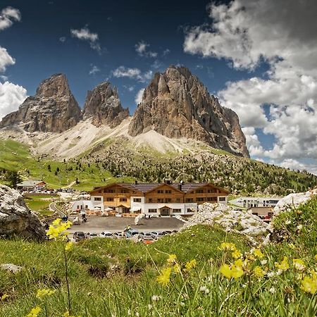 Passo Sella Dolomiti Mountain Resort Сельва-ди-Валь-Гардена Экстерьер фото