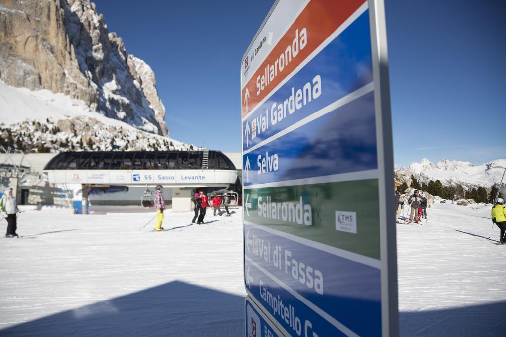Passo Sella Dolomiti Mountain Resort Сельва-ди-Валь-Гардена Экстерьер фото