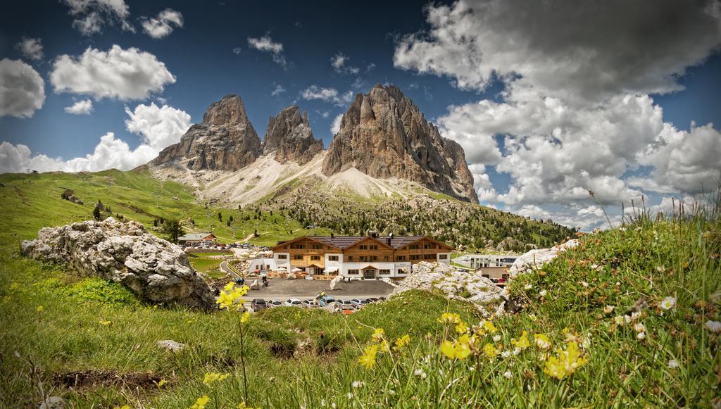 Passo Sella Dolomiti Mountain Resort Сельва-ди-Валь-Гардена Экстерьер фото