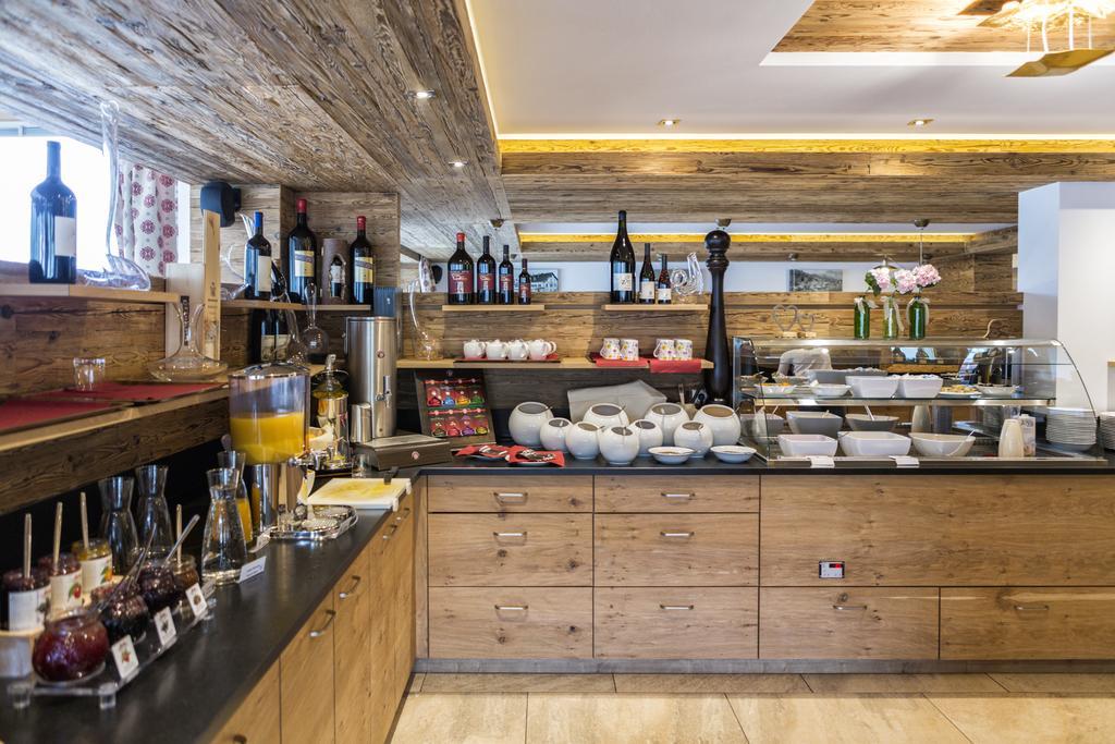 Passo Sella Dolomiti Mountain Resort Сельва-ди-Валь-Гардена Экстерьер фото